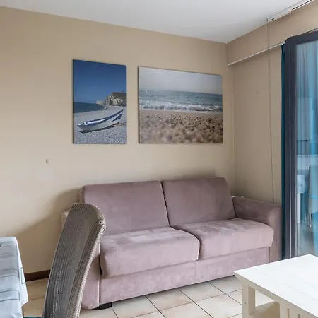 Spacious With View, Cleaning Included *