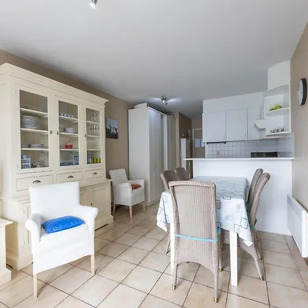 Sunny Park Apartment, Cleaning Included